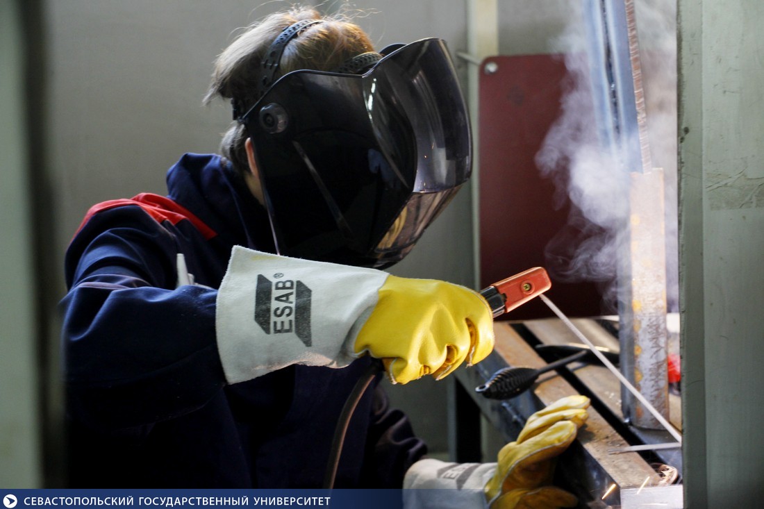 В СевГУ впервые прошел демонстрационный экзамен WorldSkills среди сварщиков