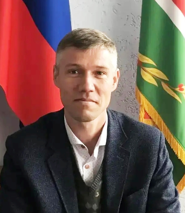 Емельянов Максим Вячеславович