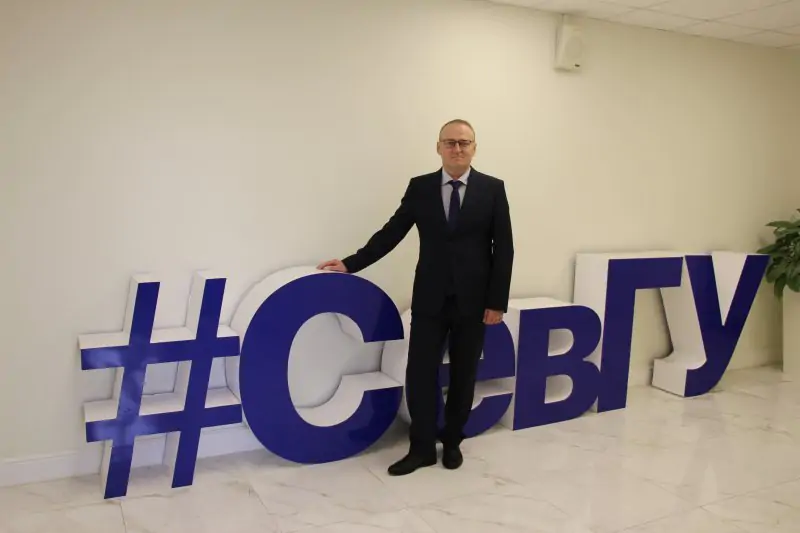 Кадочников Дмитрий Сергеевич