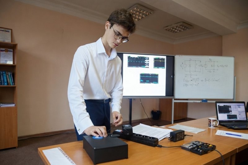 Три проекта студентов СевГУ победили в конкурсе «Студенческий стартап»