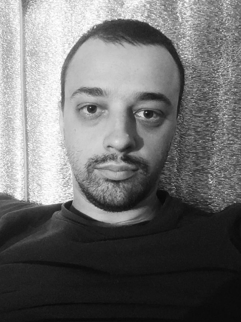 Погиб выпускник Евгений Диденко