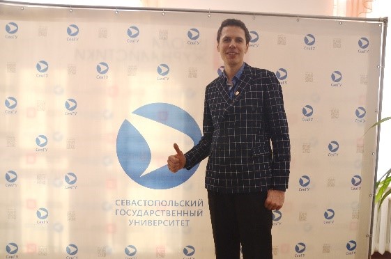 Кириченко Дмитрий Артурович 